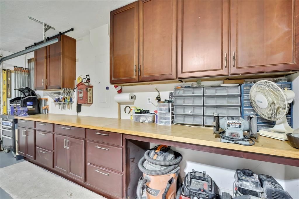 For Sale: $460,000 (4 beds, 3 baths, 2418 Square Feet)