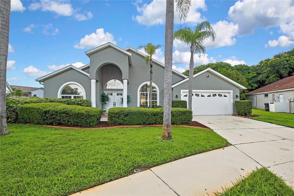 For Sale: $460,000 (4 beds, 3 baths, 2418 Square Feet)