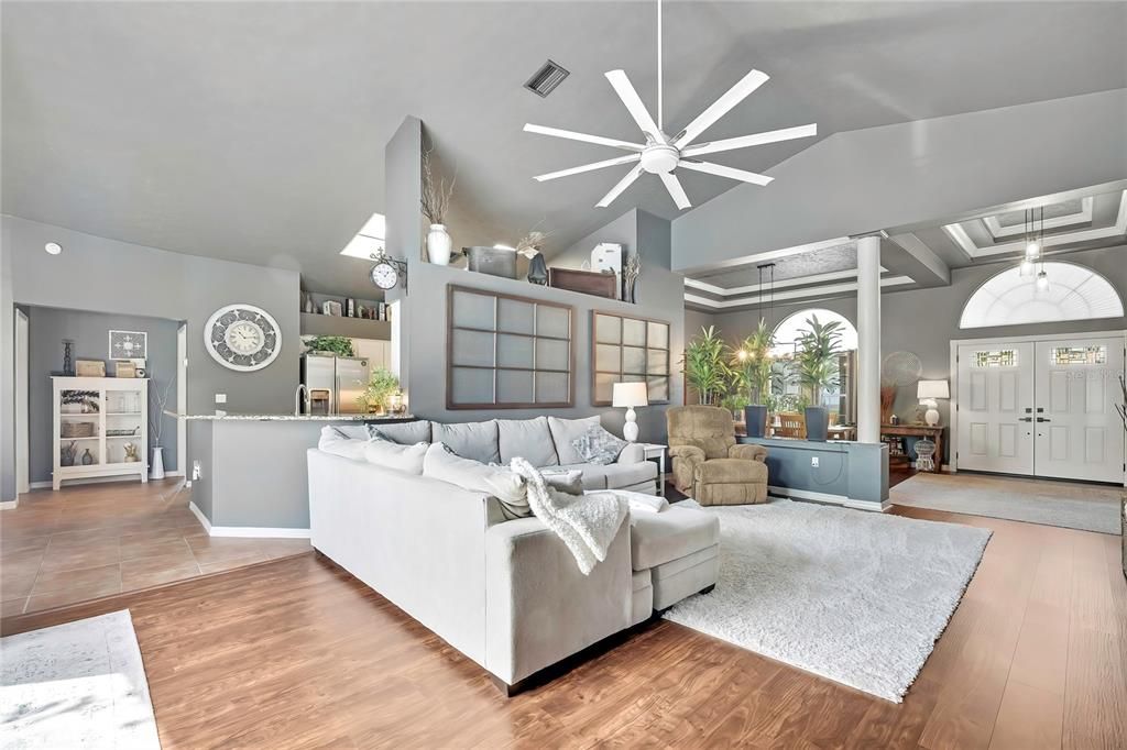 For Sale: $460,000 (4 beds, 3 baths, 2418 Square Feet)
