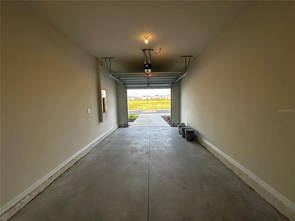 For Rent: $1,850 (3 beds, 2 baths, 1699 Square Feet)