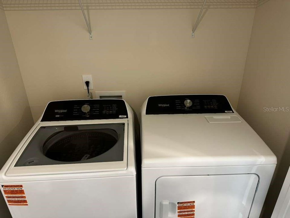 For Rent: $1,850 (3 beds, 2 baths, 1699 Square Feet)