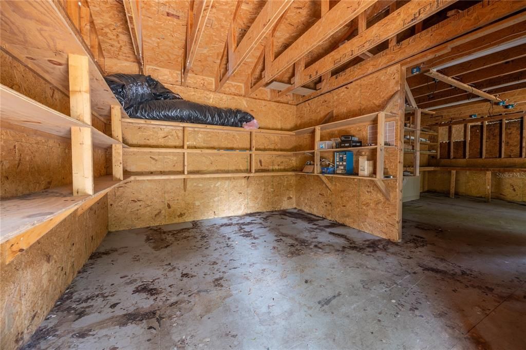 Active With Contract: $189,900 (2 beds, 2 baths, 1030 Square Feet)