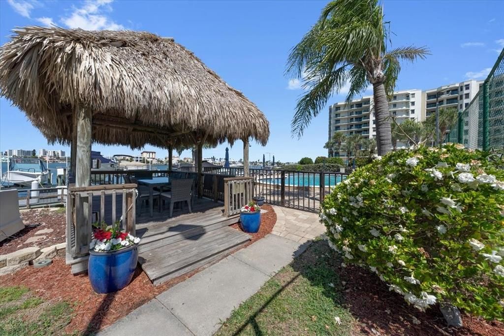 For Rent: $2,500 (2 beds, 2 baths, 1350 Square Feet)