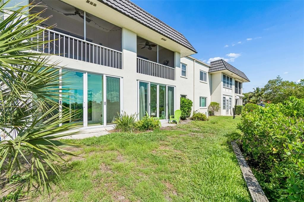 En Venta: $229,900 (2 camas, 2 baños, 1135 Pies cuadrados)
