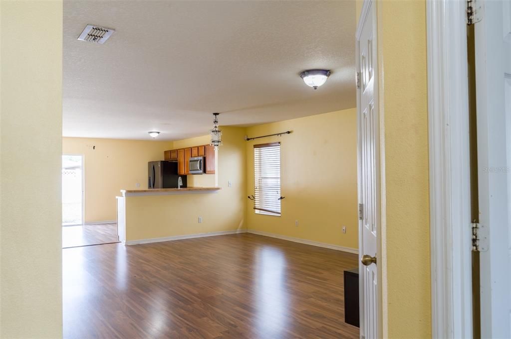 En Venta: $399,999 (3 camas, 2 baños, 1692 Pies cuadrados)