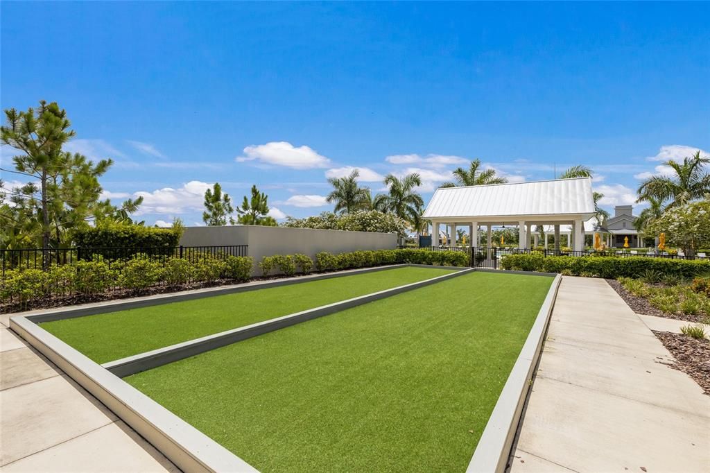 Activo con contrato: $739,000 (2 camas, 2 baños, 1887 Pies cuadrados)