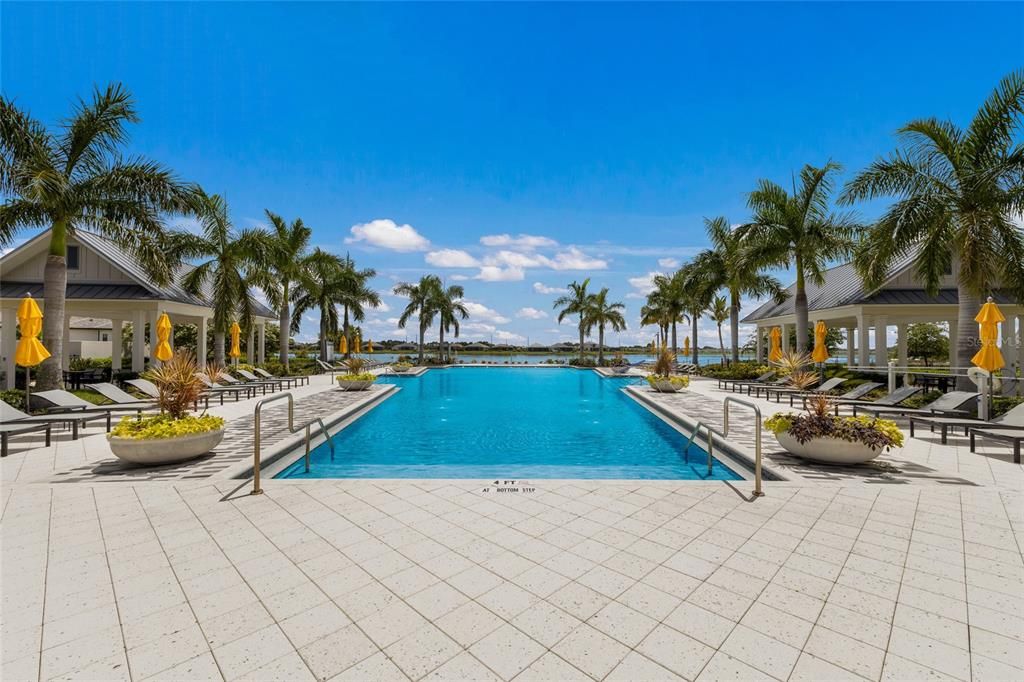 Activo con contrato: $739,000 (2 camas, 2 baños, 1887 Pies cuadrados)
