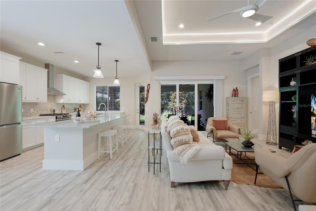 Activo con contrato: $739,000 (2 camas, 2 baños, 1887 Pies cuadrados)