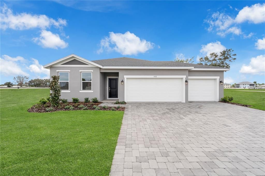 For Sale: $447,500 (4 beds, 3 baths, 2210 Square Feet)