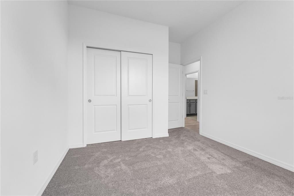 For Sale: $447,500 (4 beds, 3 baths, 2210 Square Feet)
