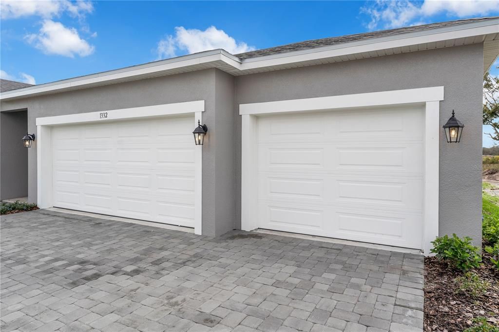 For Sale: $447,500 (4 beds, 3 baths, 2210 Square Feet)