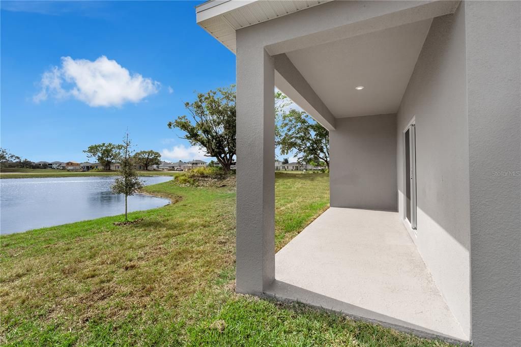 For Sale: $447,500 (4 beds, 3 baths, 2210 Square Feet)