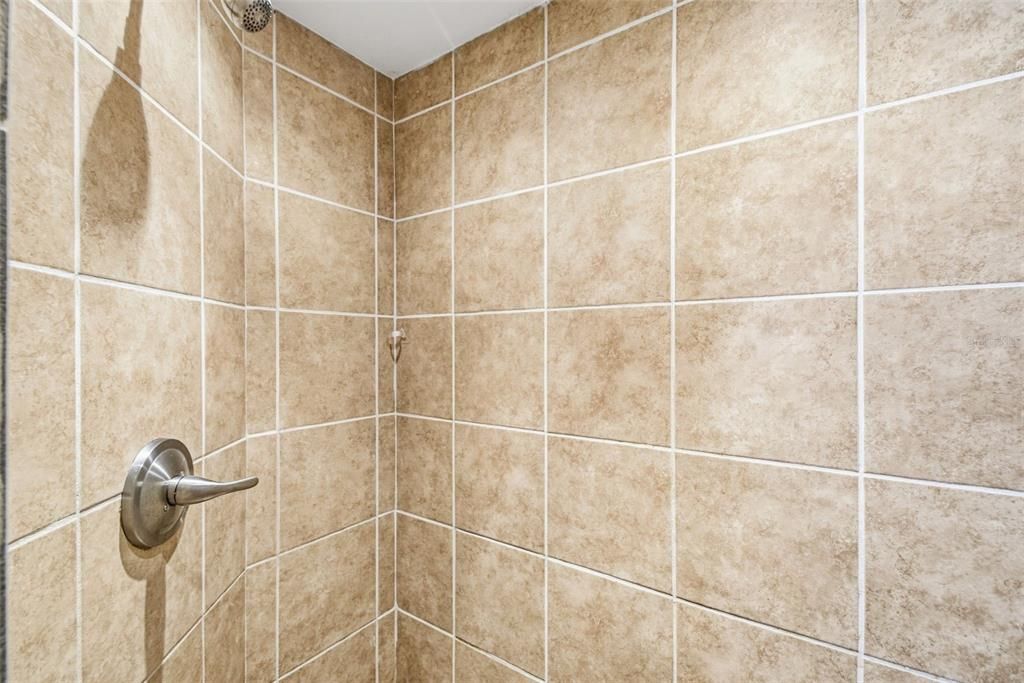 En Venta: $473,000 (3 camas, 2 baños, 1330 Pies cuadrados)