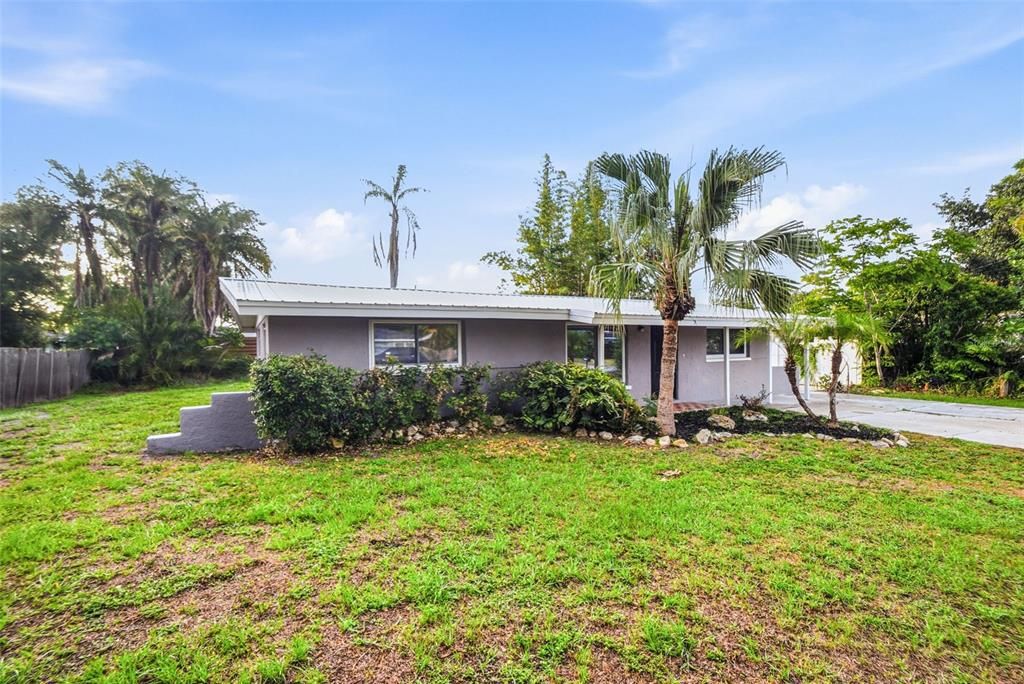 En Venta: $473,000 (3 camas, 2 baños, 1330 Pies cuadrados)