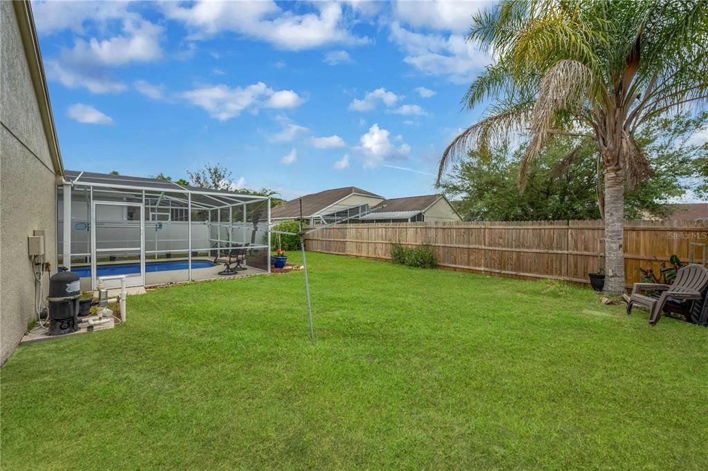 For Sale: $399,000 (3 beds, 2 baths, 1674 Square Feet)