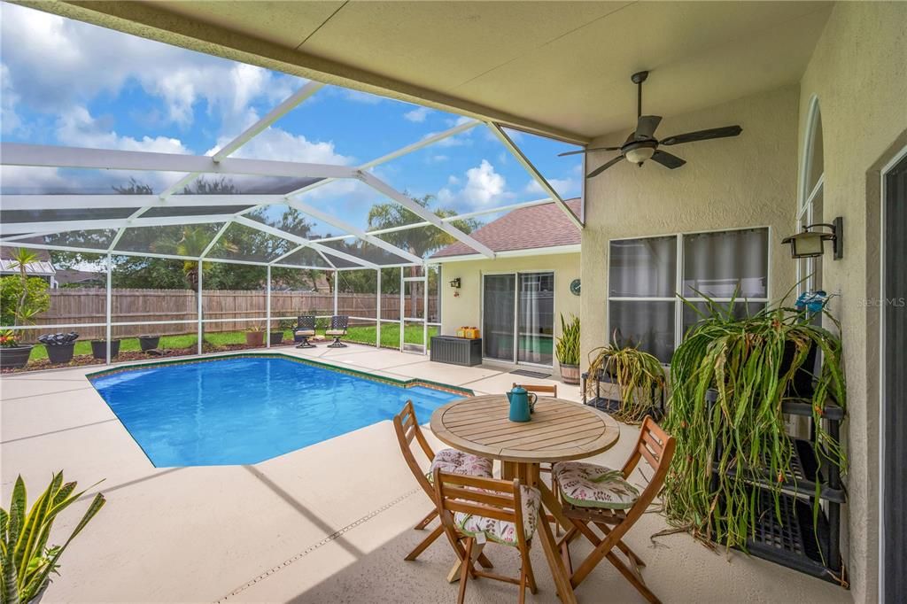 For Sale: $399,000 (3 beds, 2 baths, 1674 Square Feet)