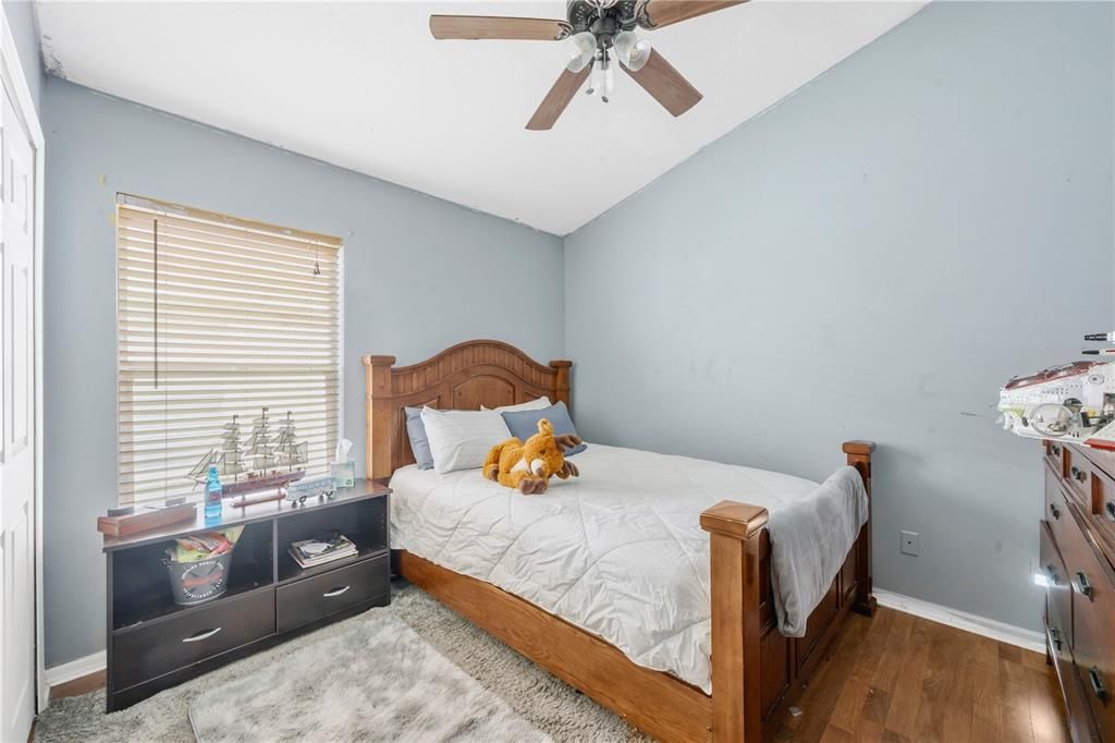 For Sale: $399,000 (3 beds, 2 baths, 1674 Square Feet)