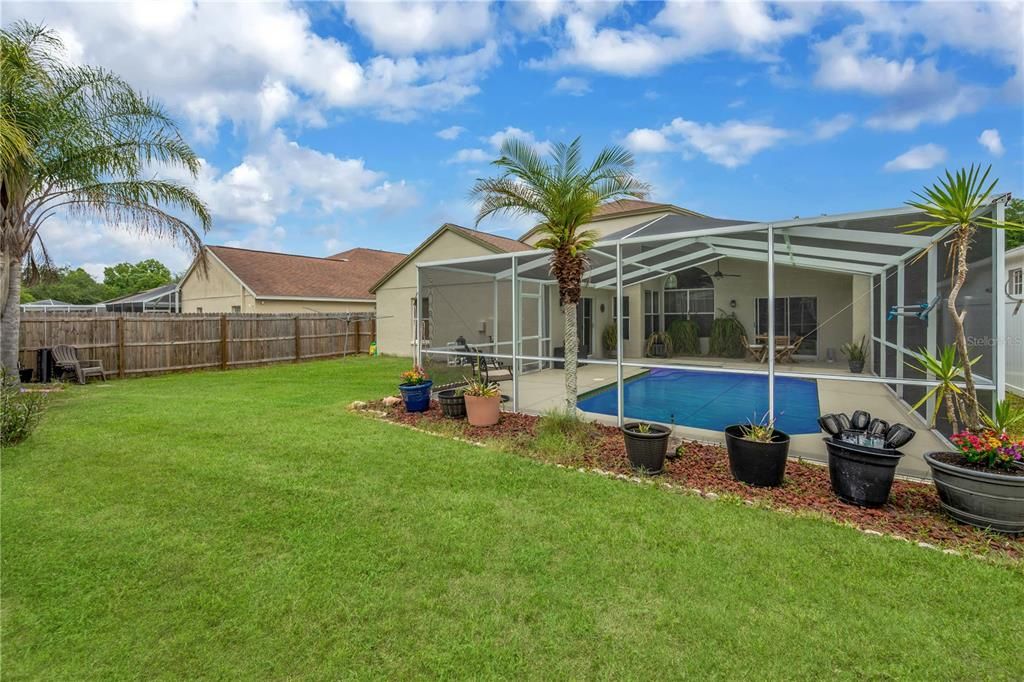 For Sale: $399,000 (3 beds, 2 baths, 1674 Square Feet)
