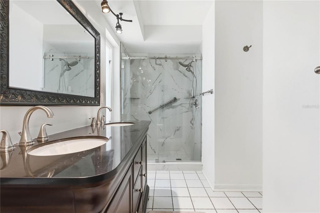 For Sale: $455,000 (2 beds, 2 baths, 1444 Square Feet)