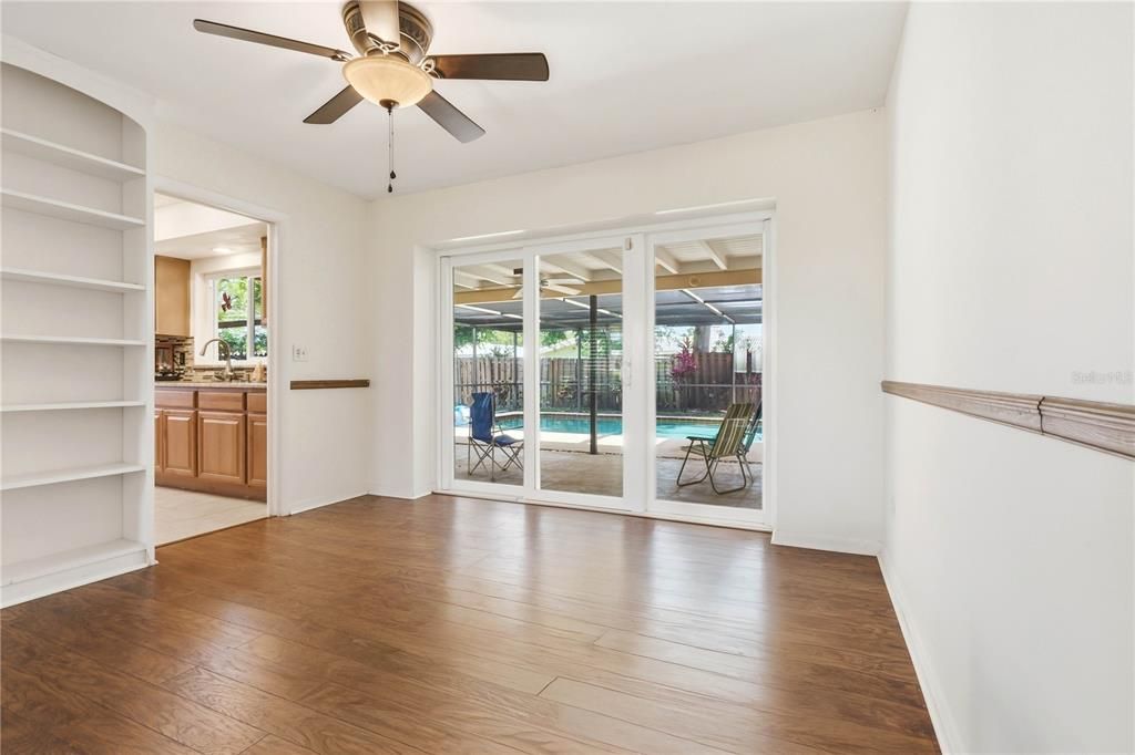 For Sale: $455,000 (2 beds, 2 baths, 1444 Square Feet)