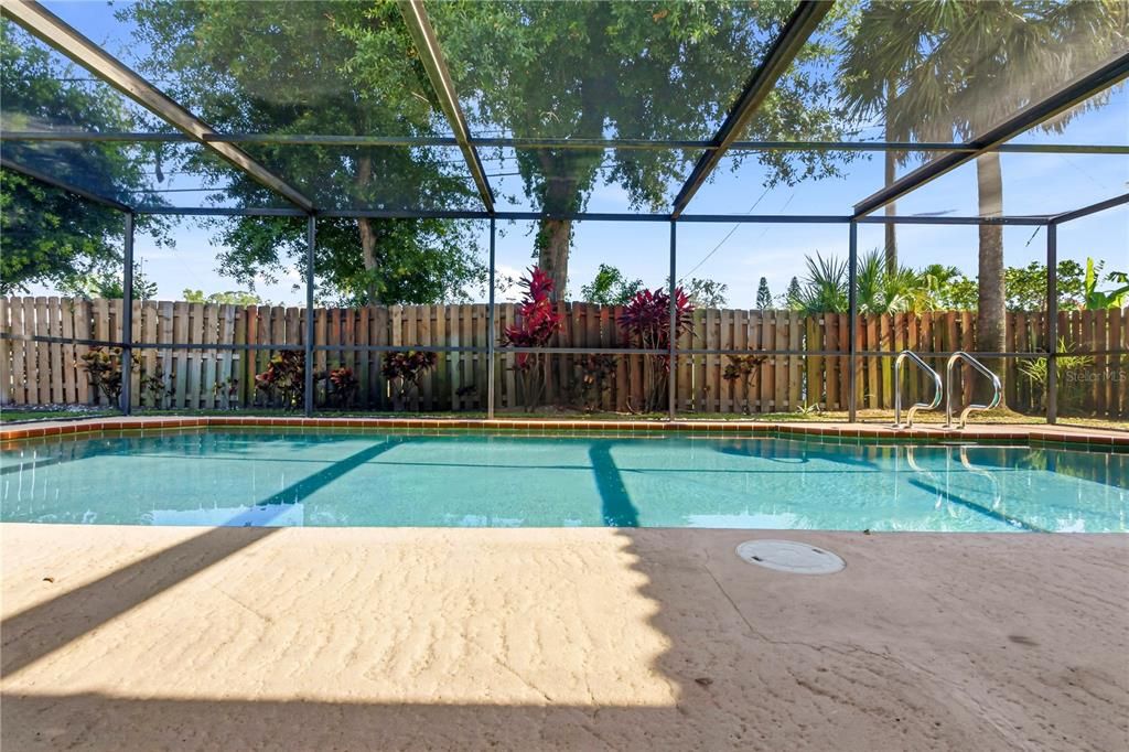 For Sale: $455,000 (2 beds, 2 baths, 1444 Square Feet)
