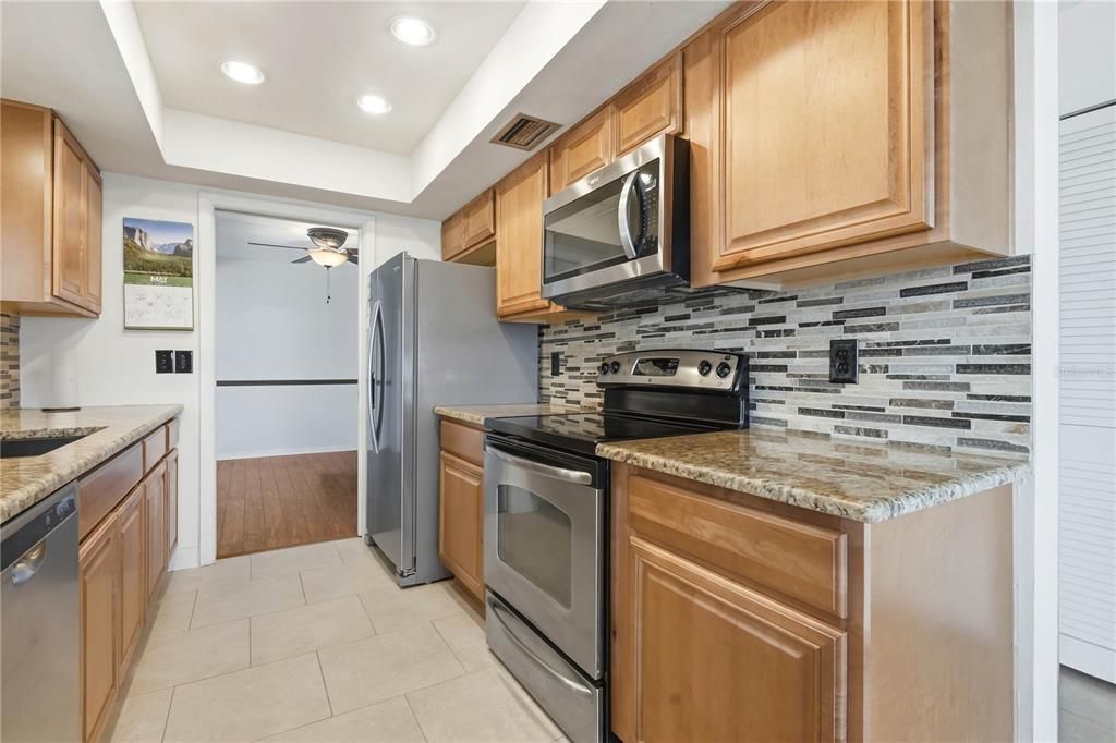 For Sale: $455,000 (2 beds, 2 baths, 1444 Square Feet)