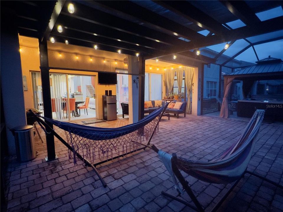 For Sale: $399,990 (4 beds, 2 baths, 2396 Square Feet)