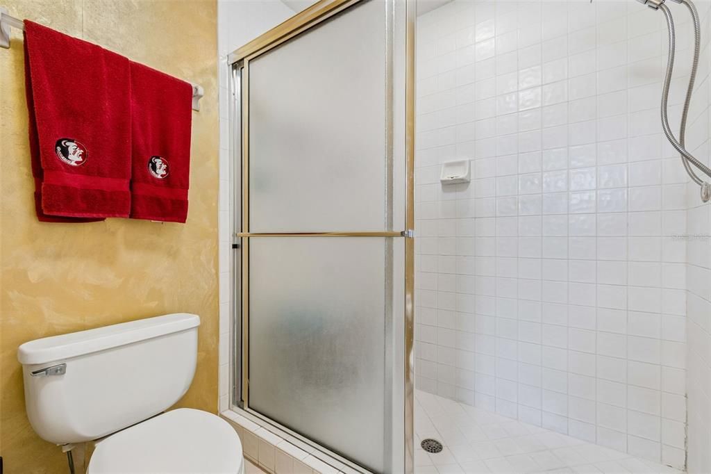 En Venta: $889,000 (4 camas, 2 baños, 1764 Pies cuadrados)