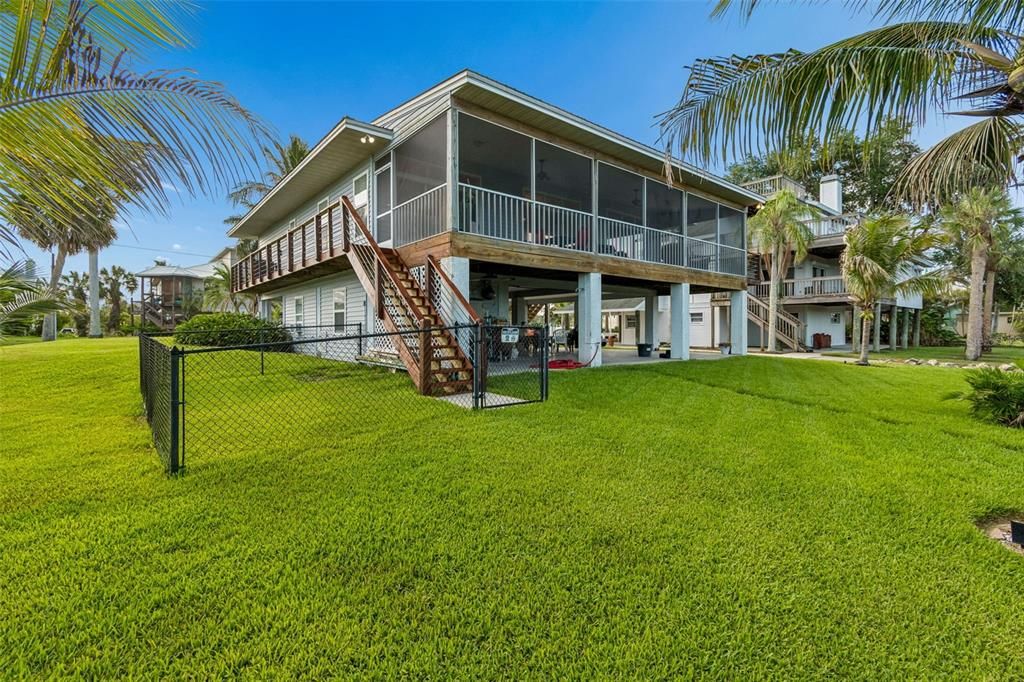 En Venta: $889,000 (4 camas, 2 baños, 1764 Pies cuadrados)
