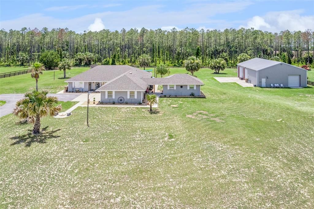 For Sale: $724,900 (4 beds, 3 baths, 2386 Square Feet)