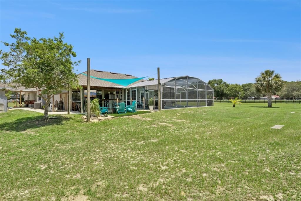 For Sale: $724,900 (4 beds, 3 baths, 2386 Square Feet)