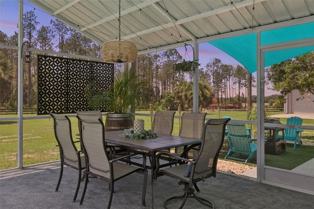 For Sale: $724,900 (4 beds, 3 baths, 2386 Square Feet)