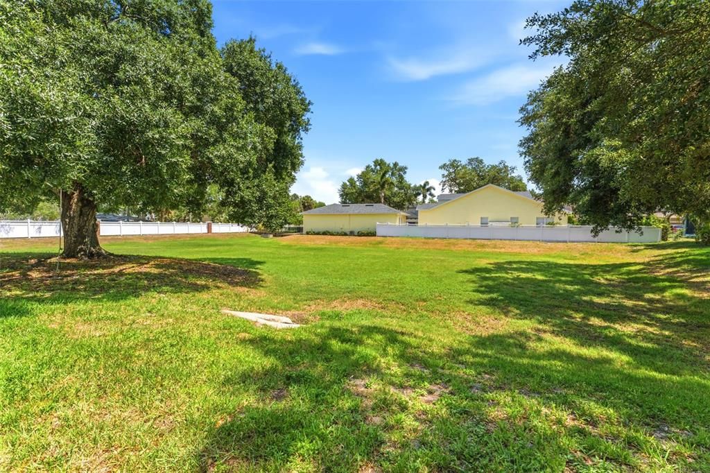 En Venta: $1,190,000 (5 camas, 3 baños, 3259 Pies cuadrados)