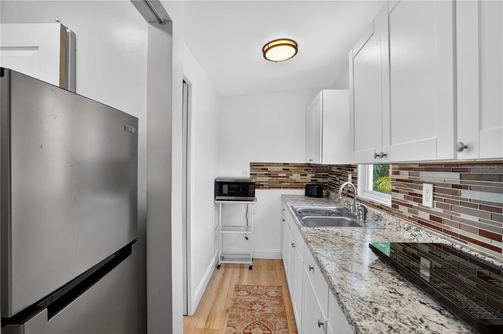 For Sale: $465,000 (3 beds, 2 baths, 1651 Square Feet)