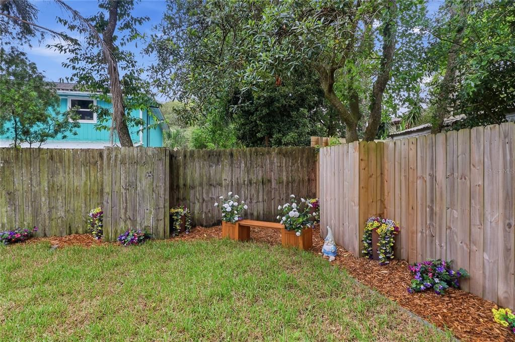 For Sale: $419,000 (3 beds, 2 baths, 1385 Square Feet)