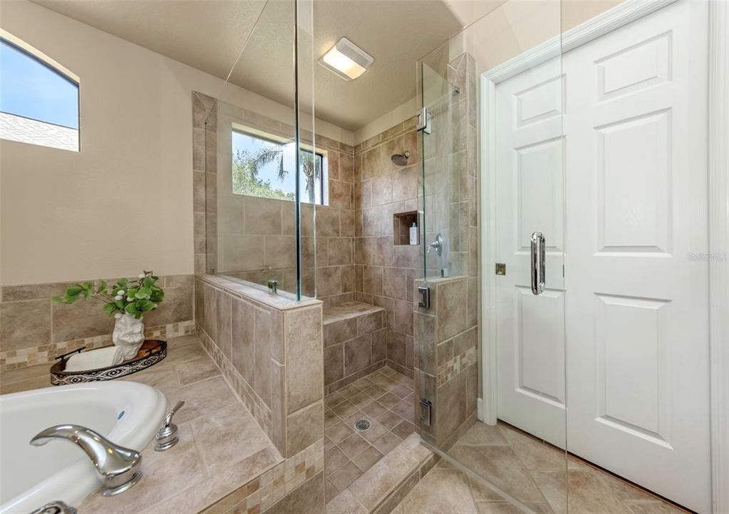 For Sale: $1,029,000 (4 beds, 3 baths, 3230 Square Feet)
