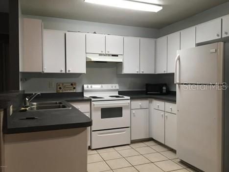 For Rent: $1,200 (2 beds, 2 baths, 1248 Square Feet)