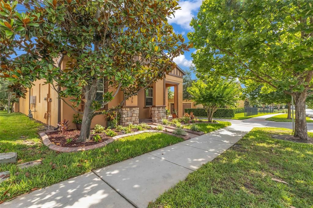 For Sale: $499,999 (3 beds, 2 baths, 1692 Square Feet)