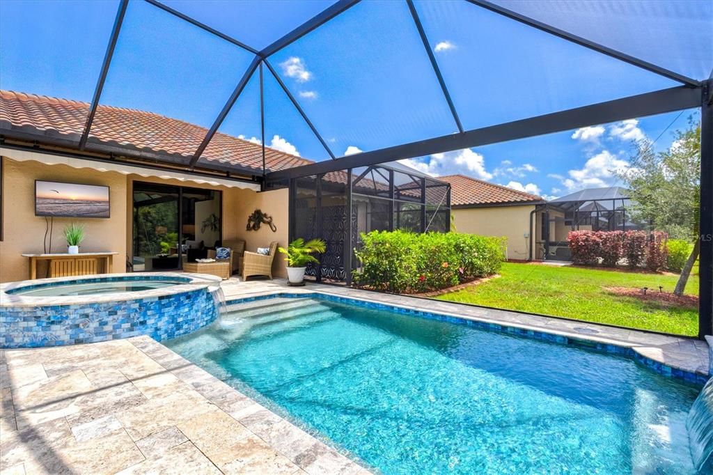 Activo con contrato: $425,000 (3 camas, 2 baños, 1416 Pies cuadrados)