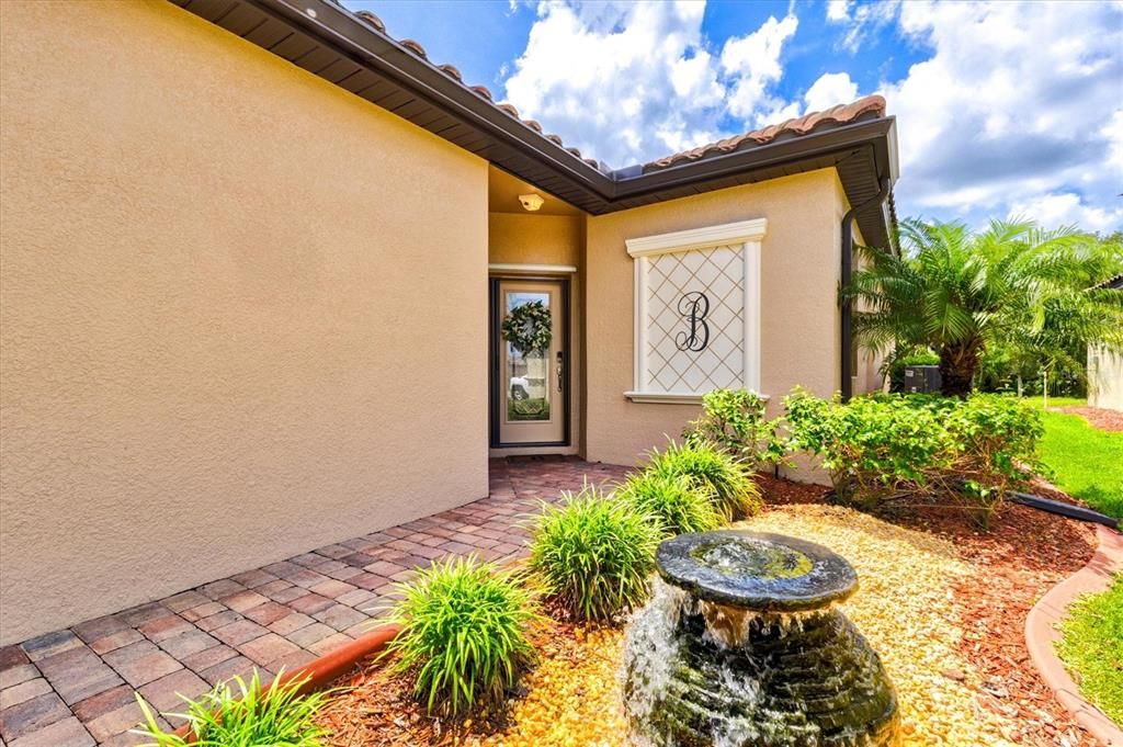 Activo con contrato: $425,000 (3 camas, 2 baños, 1416 Pies cuadrados)