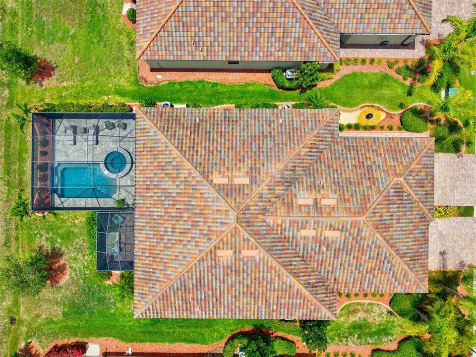 Activo con contrato: $425,000 (3 camas, 2 baños, 1416 Pies cuadrados)