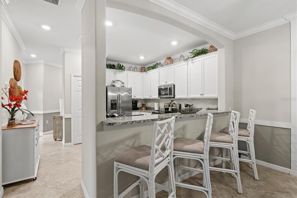 Activo con contrato: $425,000 (3 camas, 2 baños, 1416 Pies cuadrados)