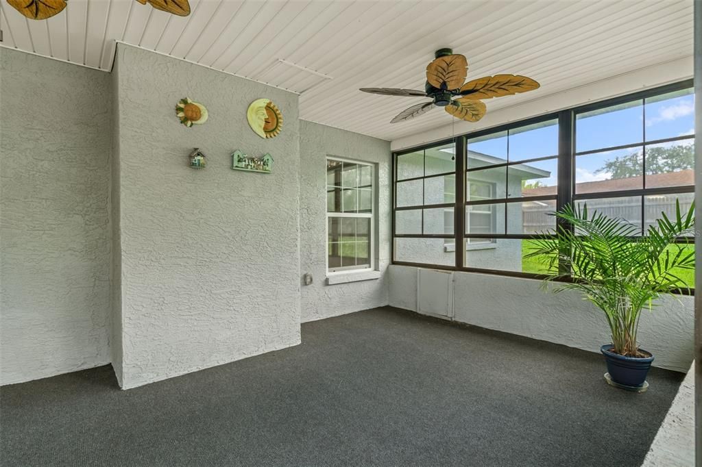 Activo con contrato: $299,900 (2 camas, 2 baños, 1644 Pies cuadrados)