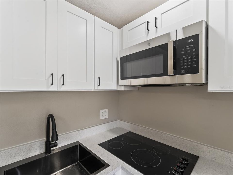 En Venta: $375,000 (3 camas, 2 baños, 1190 Pies cuadrados)