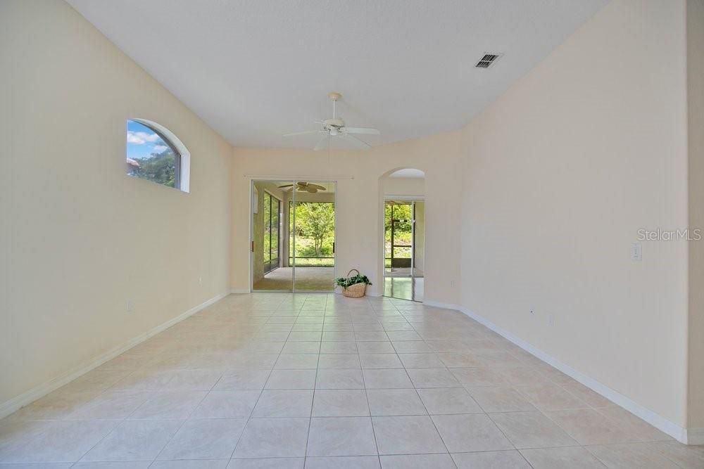 For Sale: $385,000 (3 beds, 2 baths, 2147 Square Feet)