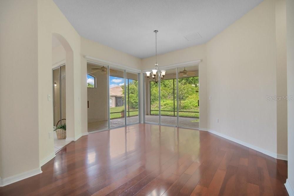 For Sale: $385,000 (3 beds, 2 baths, 2147 Square Feet)