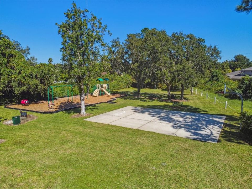 For Sale: $385,000 (3 beds, 2 baths, 2147 Square Feet)