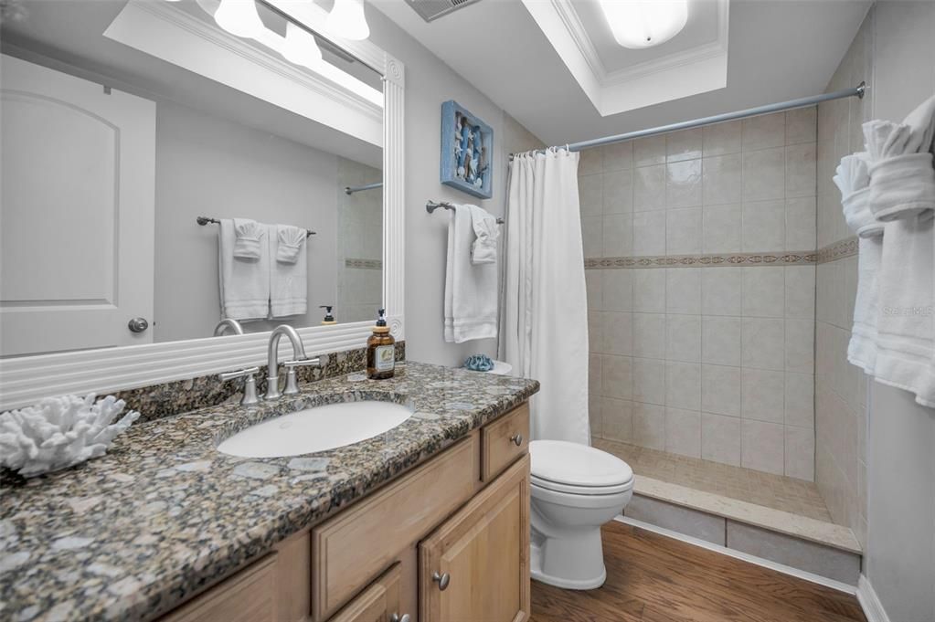 For Sale: $729,000 (2 beds, 2 baths, 1130 Square Feet)