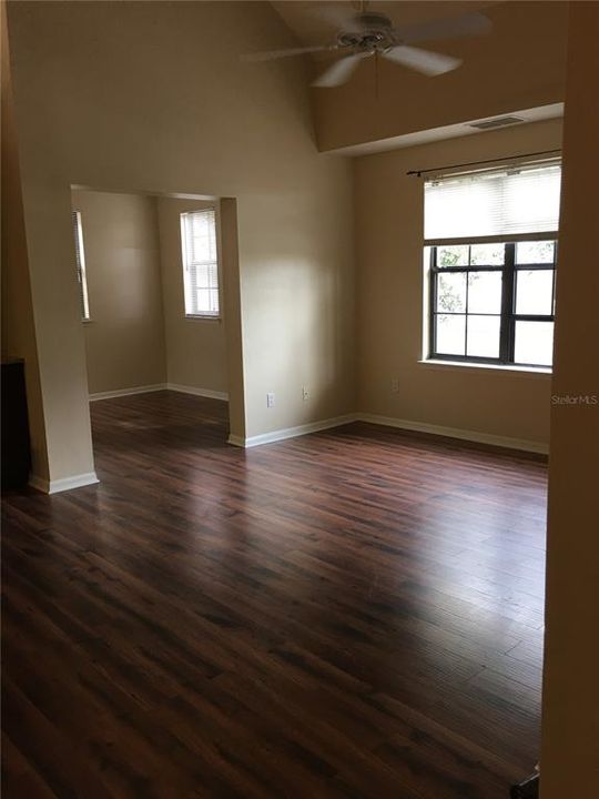 En Renta: $2,250 (2 camas, 1 baños, 1390 Pies cuadrados)