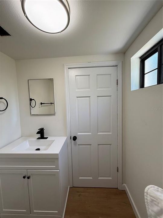 For Sale: $210,000 (3 beds, 2 baths, 972 Square Feet)